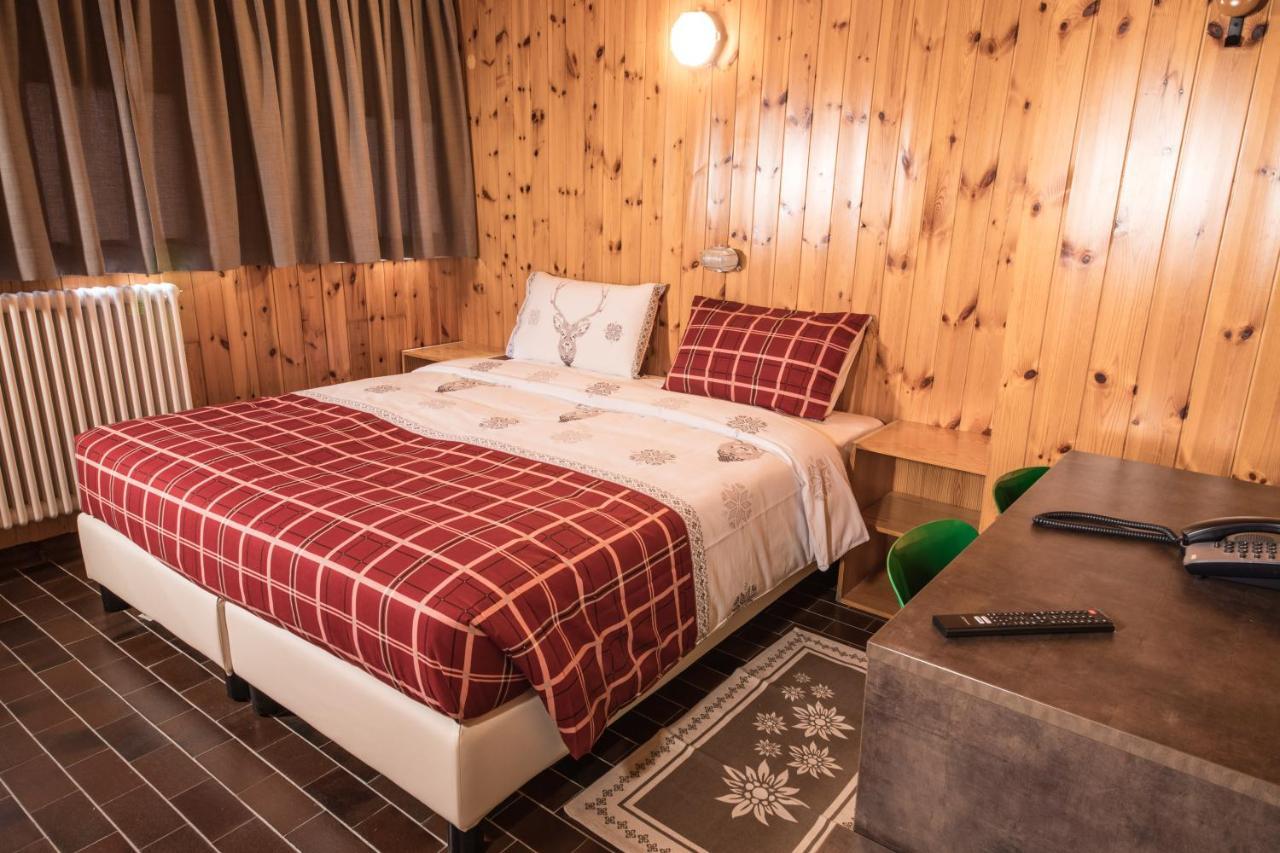 Albergo Quarto Pirovano Passo Stelvio Exterior photo
