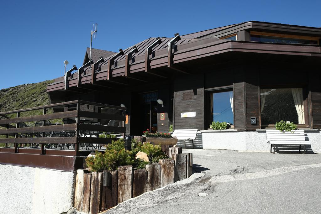 Albergo Quarto Pirovano Passo Stelvio Exterior photo